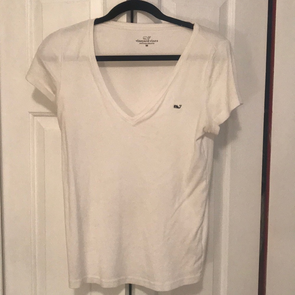 Vineyard vines vneck